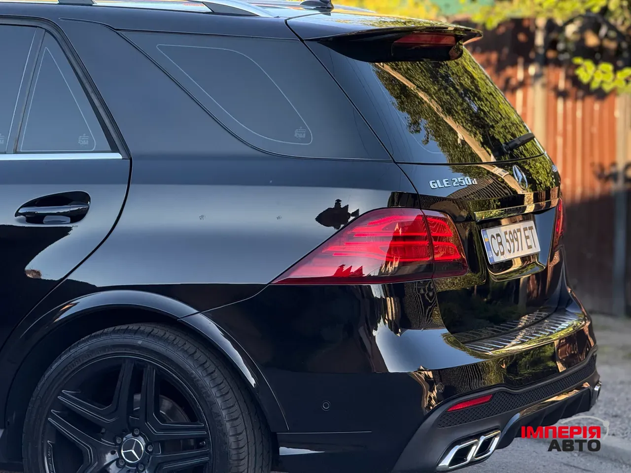 Mercedes-Benz GLE - фото 13