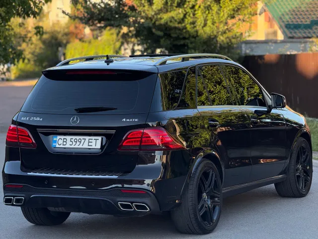 Mercedes-Benz GLE - фото 2