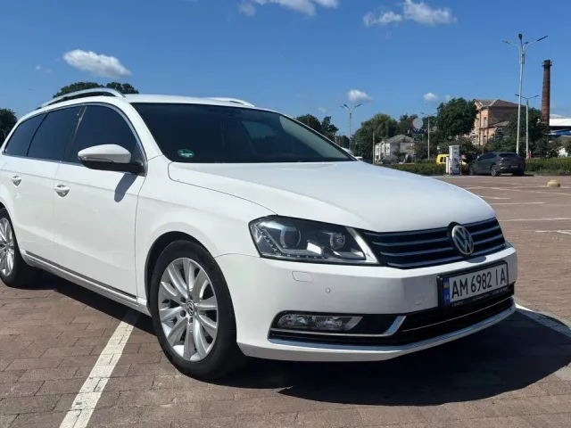 Volkswagen Passat - фото 3