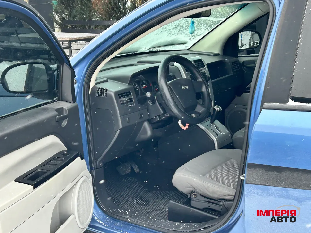 Jeep Compass - фото 4