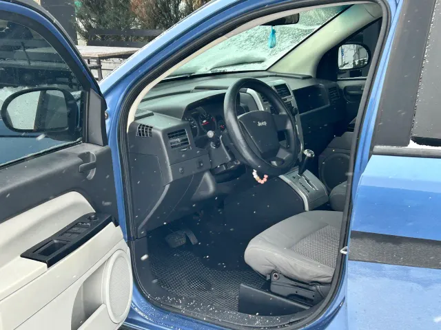 Jeep Compass - фото 4