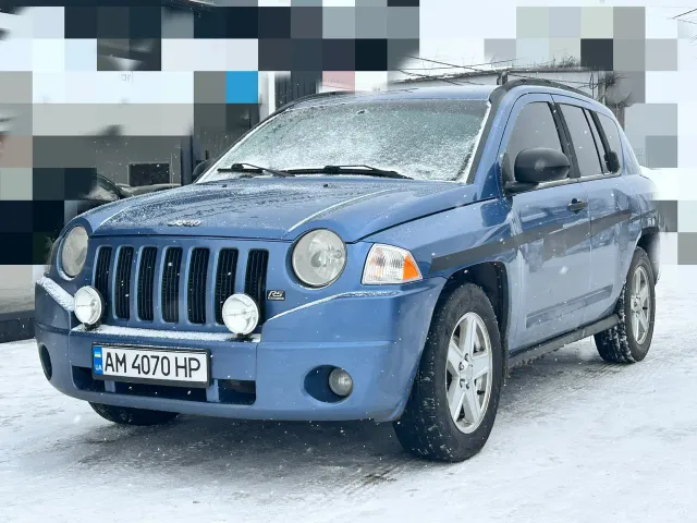 Jeep Compass - фото 1