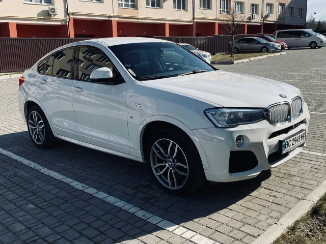 BMW X4 - фото 1
