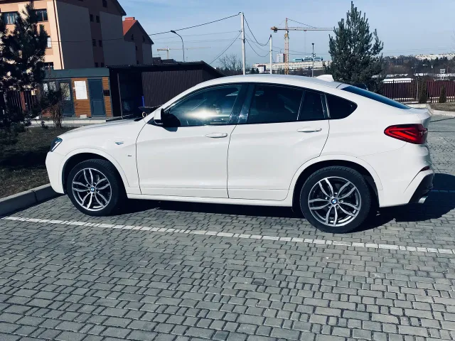 BMW X4 - фото 3