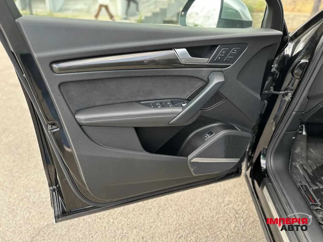 Audi SQ5 - фото 10