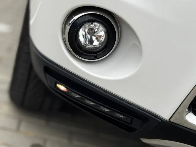 Mitsubishi Outlander - фото 3