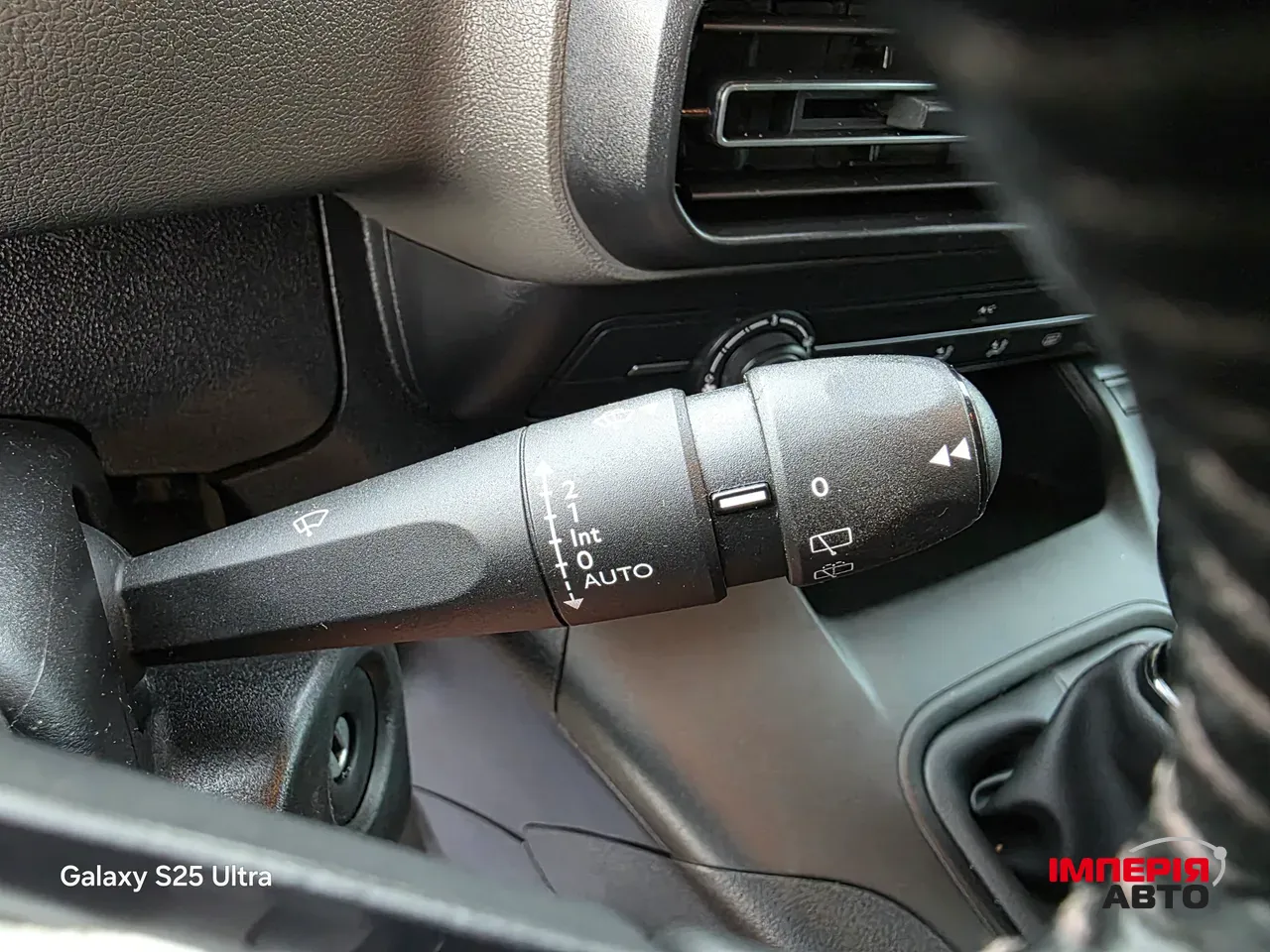 Peugeot Rifter - фото 26