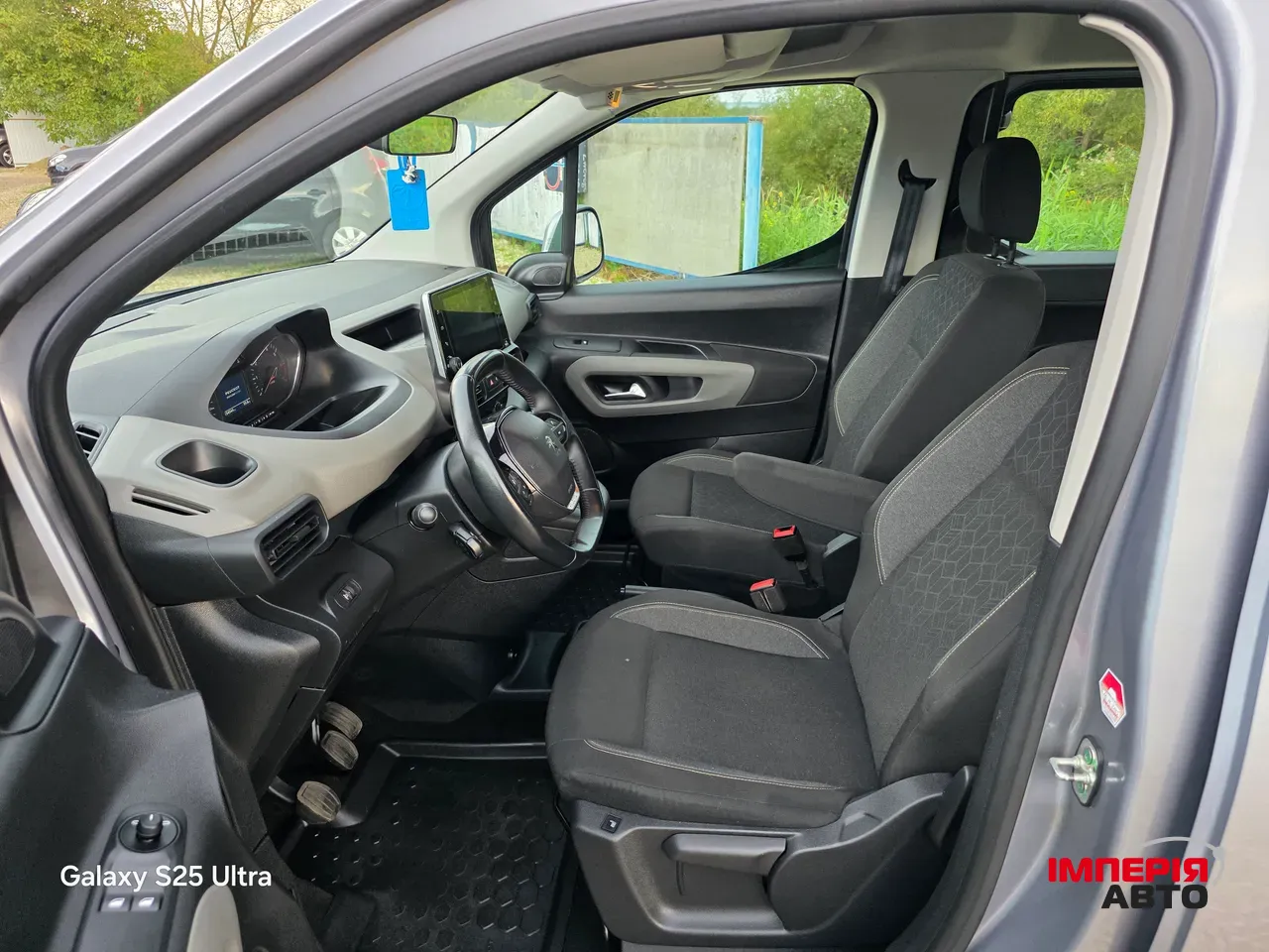 Peugeot Rifter - фото 21