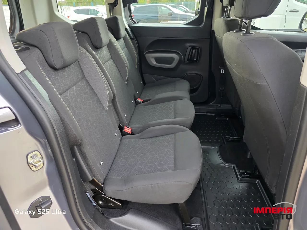 Peugeot Rifter - фото 38