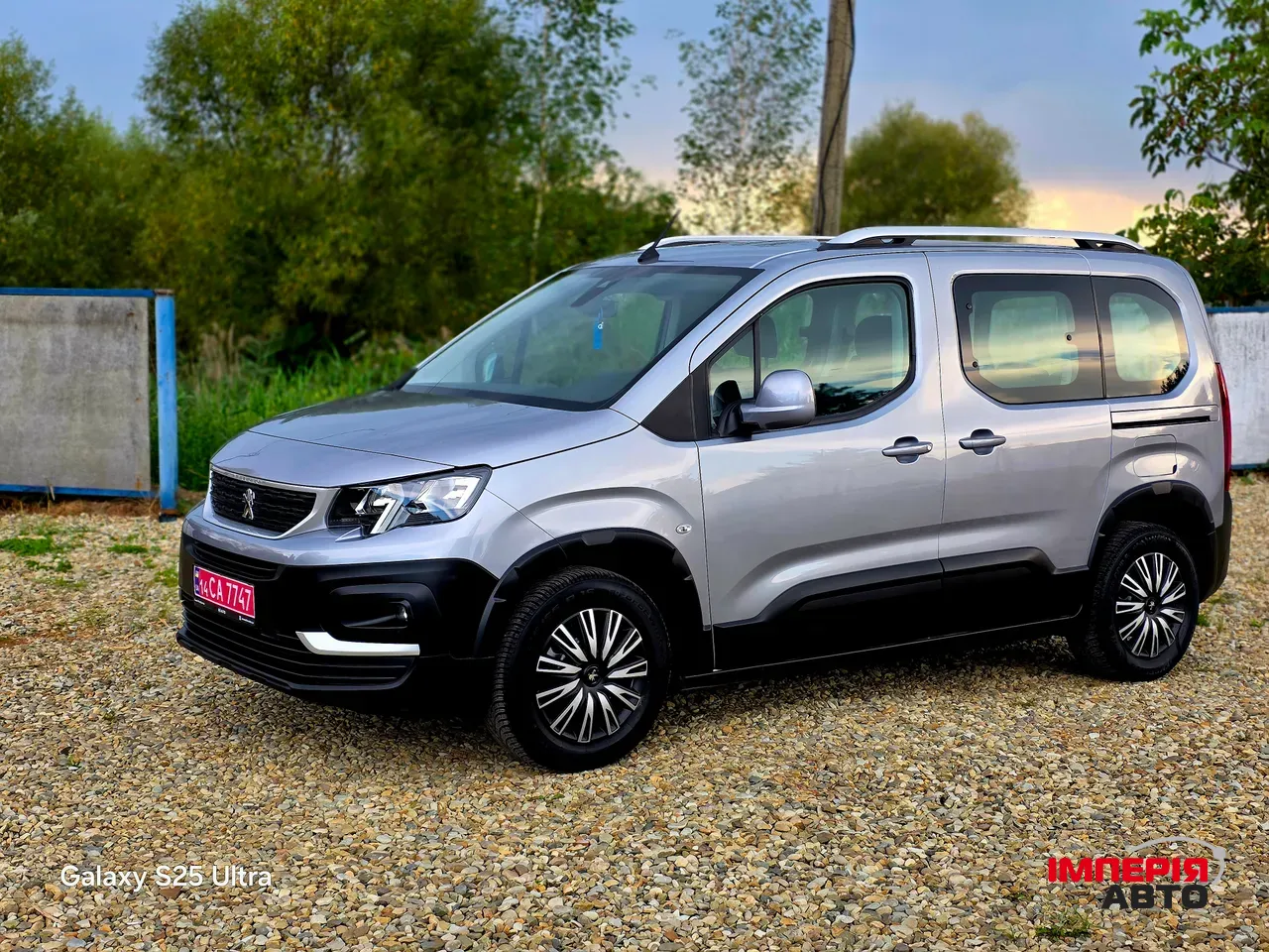 Peugeot Rifter - фото 1