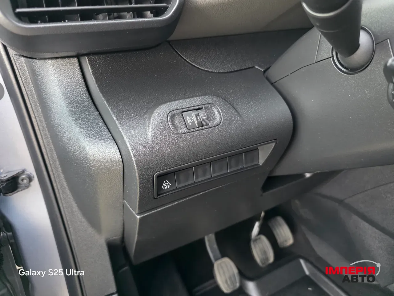 Peugeot Rifter - фото 29