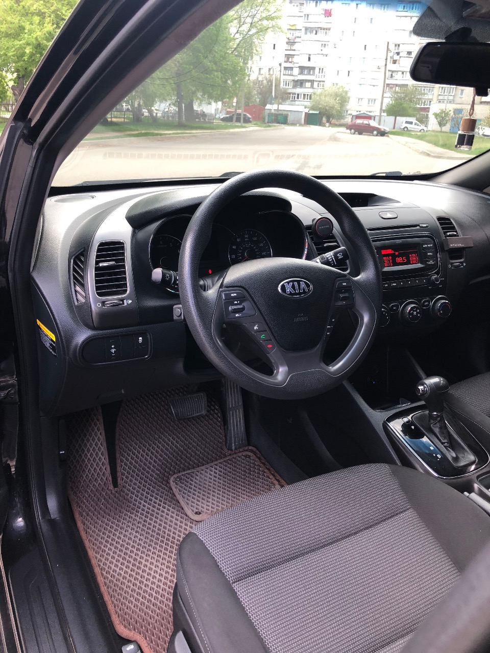 Kia Forte - фото 4