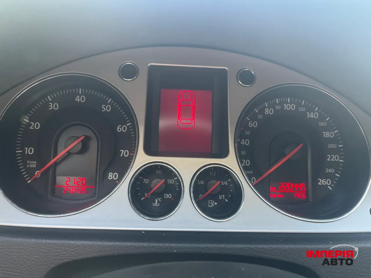 Volkswagen Passat - фото 11