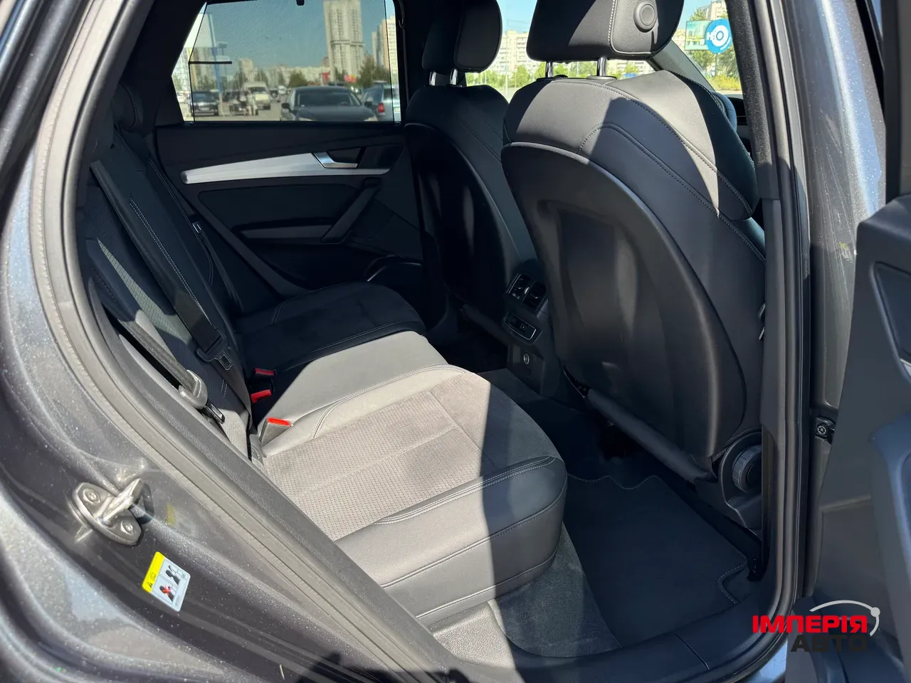 Audi Q5 - фото 13