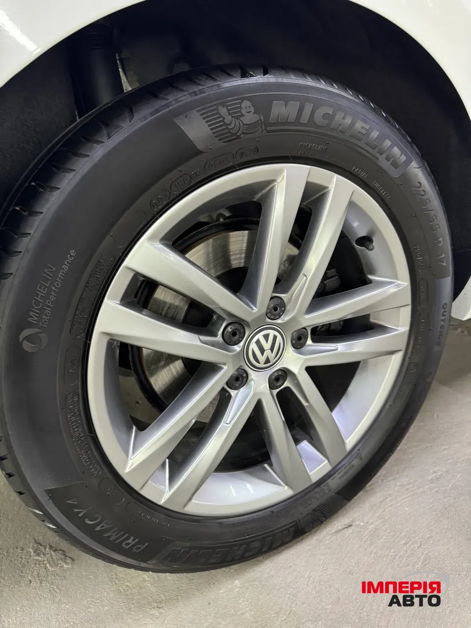 Volkswagen Passat - фото 15