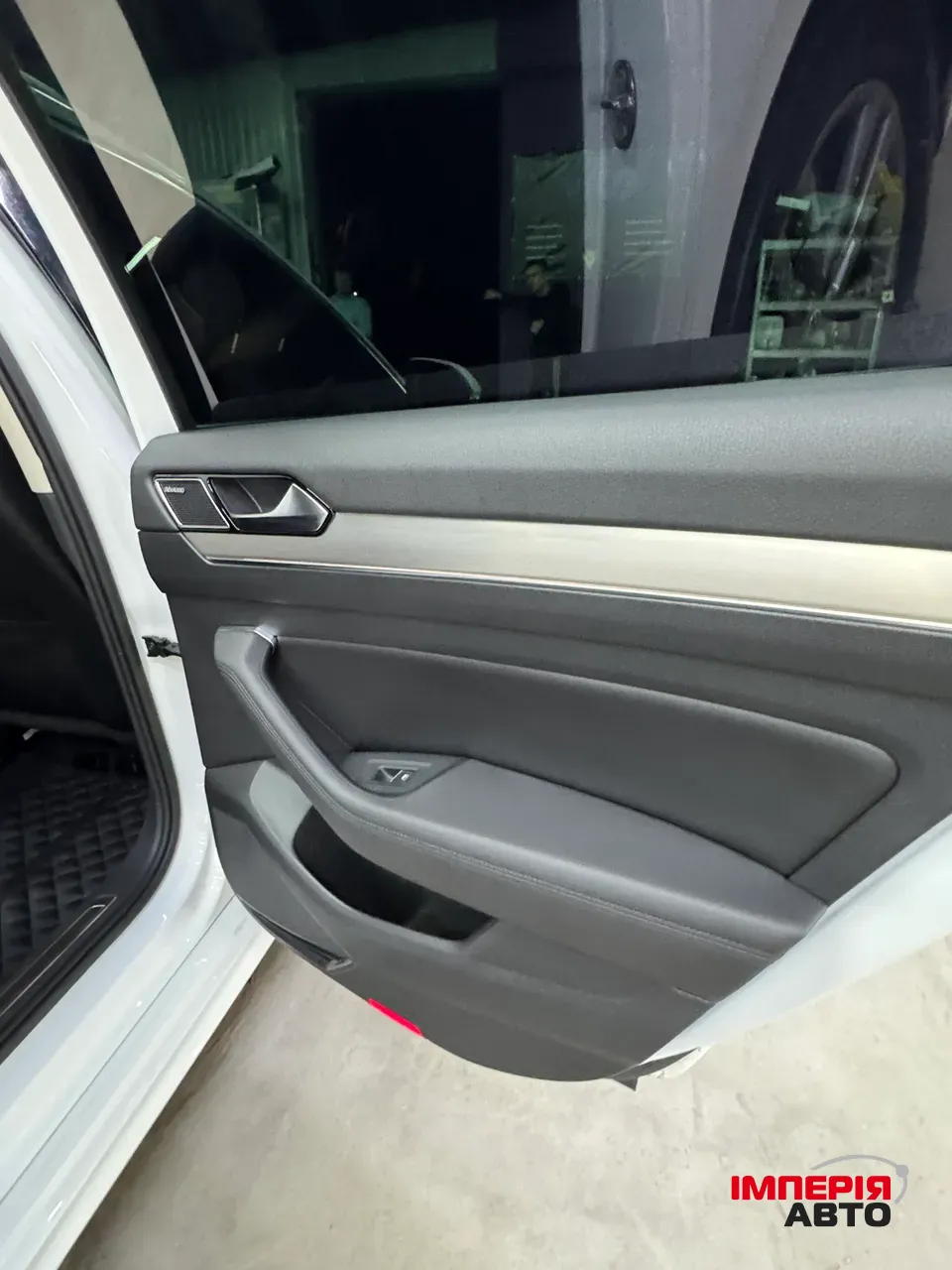 Volkswagen Passat - фото 16