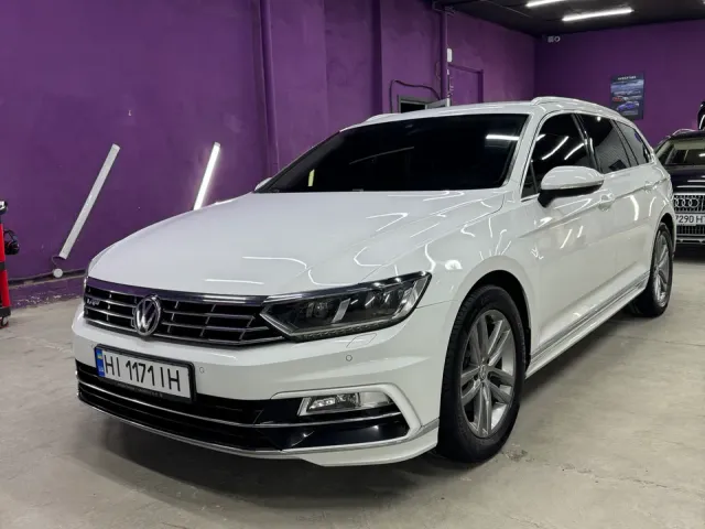 Volkswagen Passat - фото 3