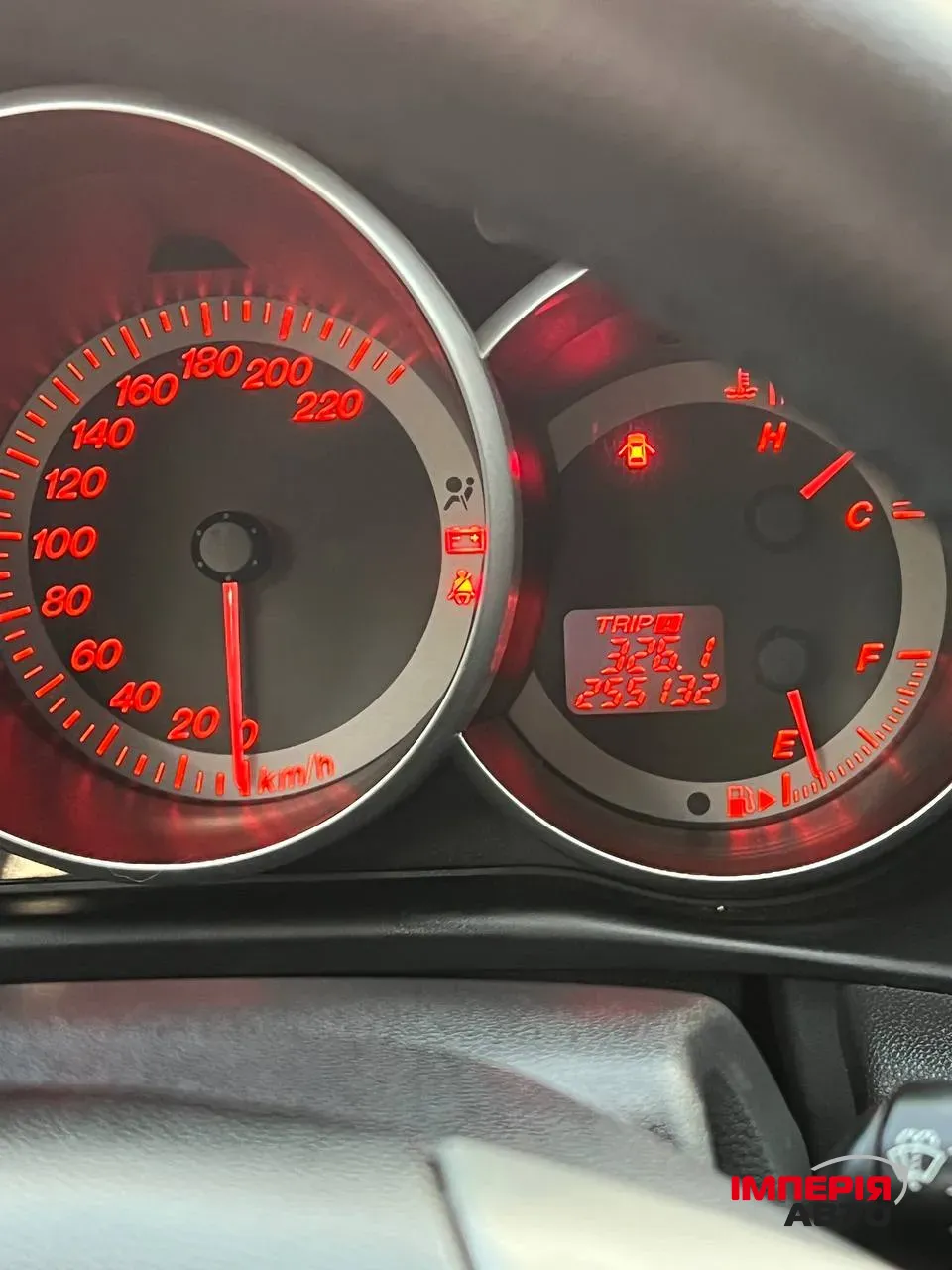 Mazda 3 - фото 15