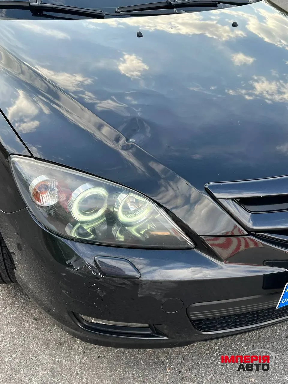 Mazda 3 - фото 8