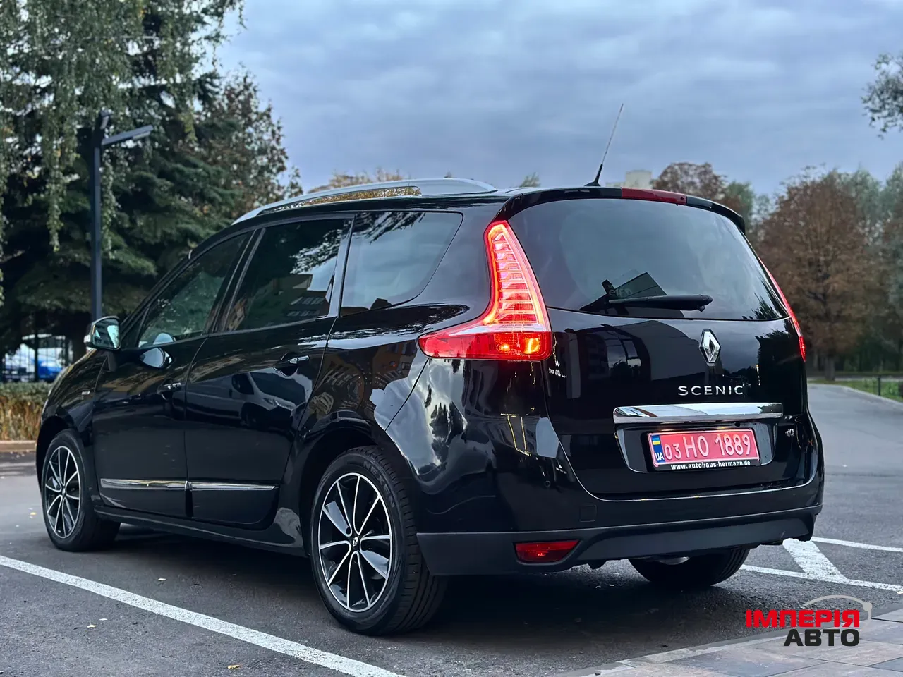 Renault Scenic - фото 5