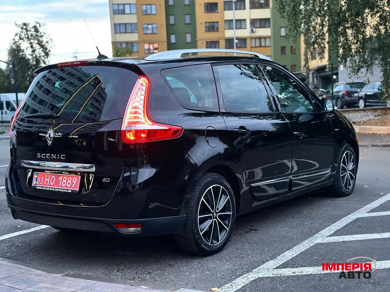 Renault Scenic - фото 4