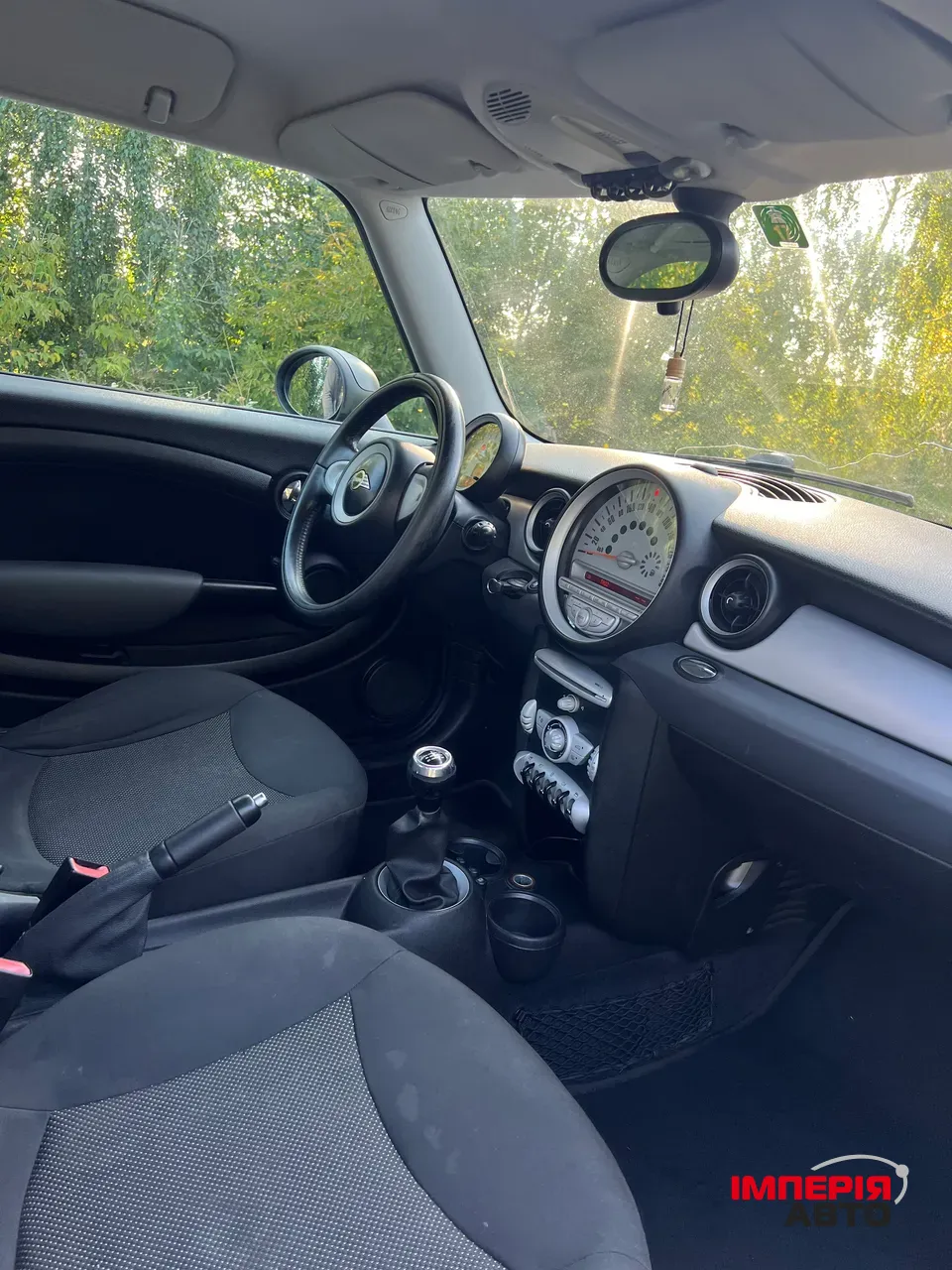 Mini Hatch - фото 11