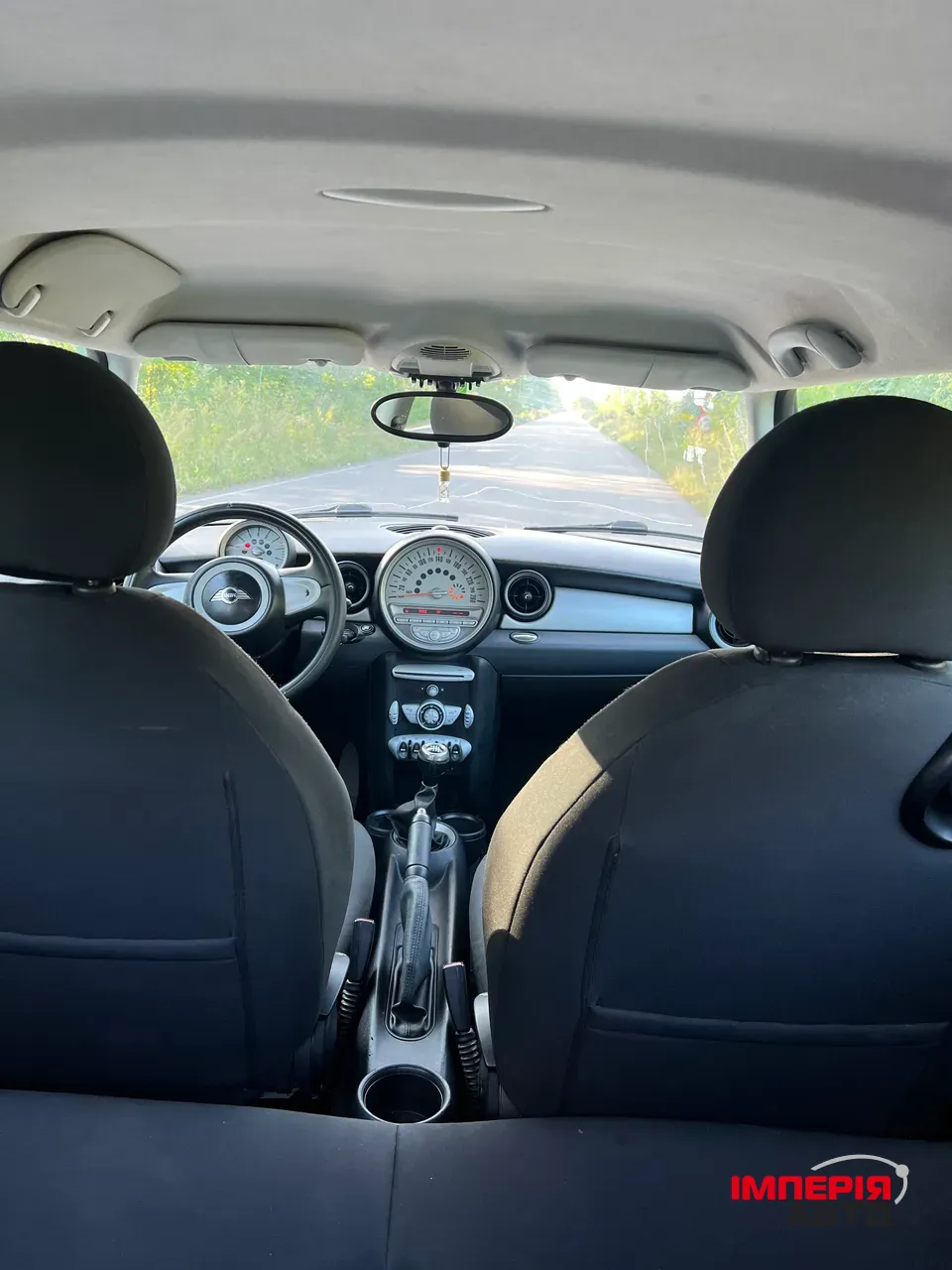 Mini Hatch - фото 8