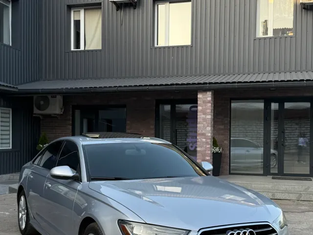 Audi A6 - фото 2