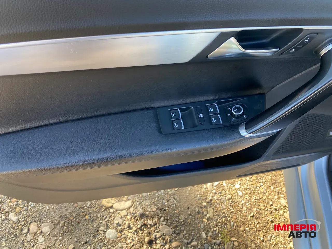 Volkswagen Passat - фото 11