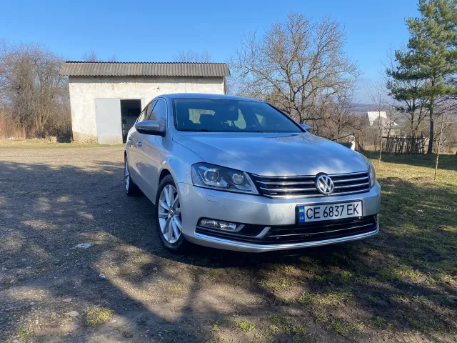 Volkswagen Passat - фото 2