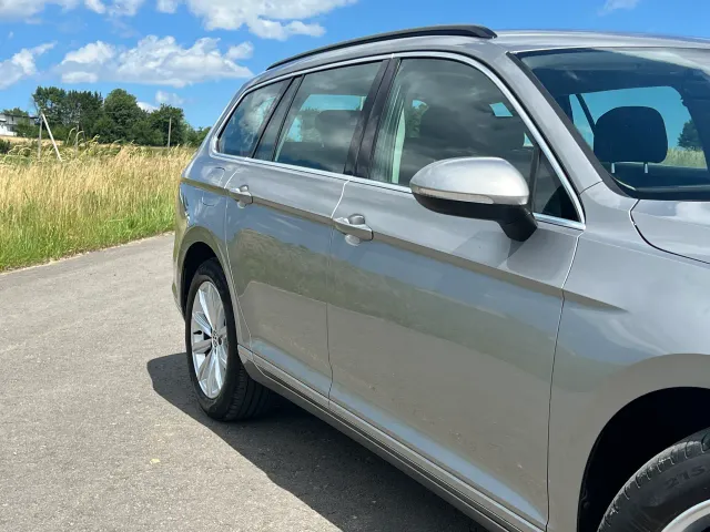 Volkswagen Passat - фото 3