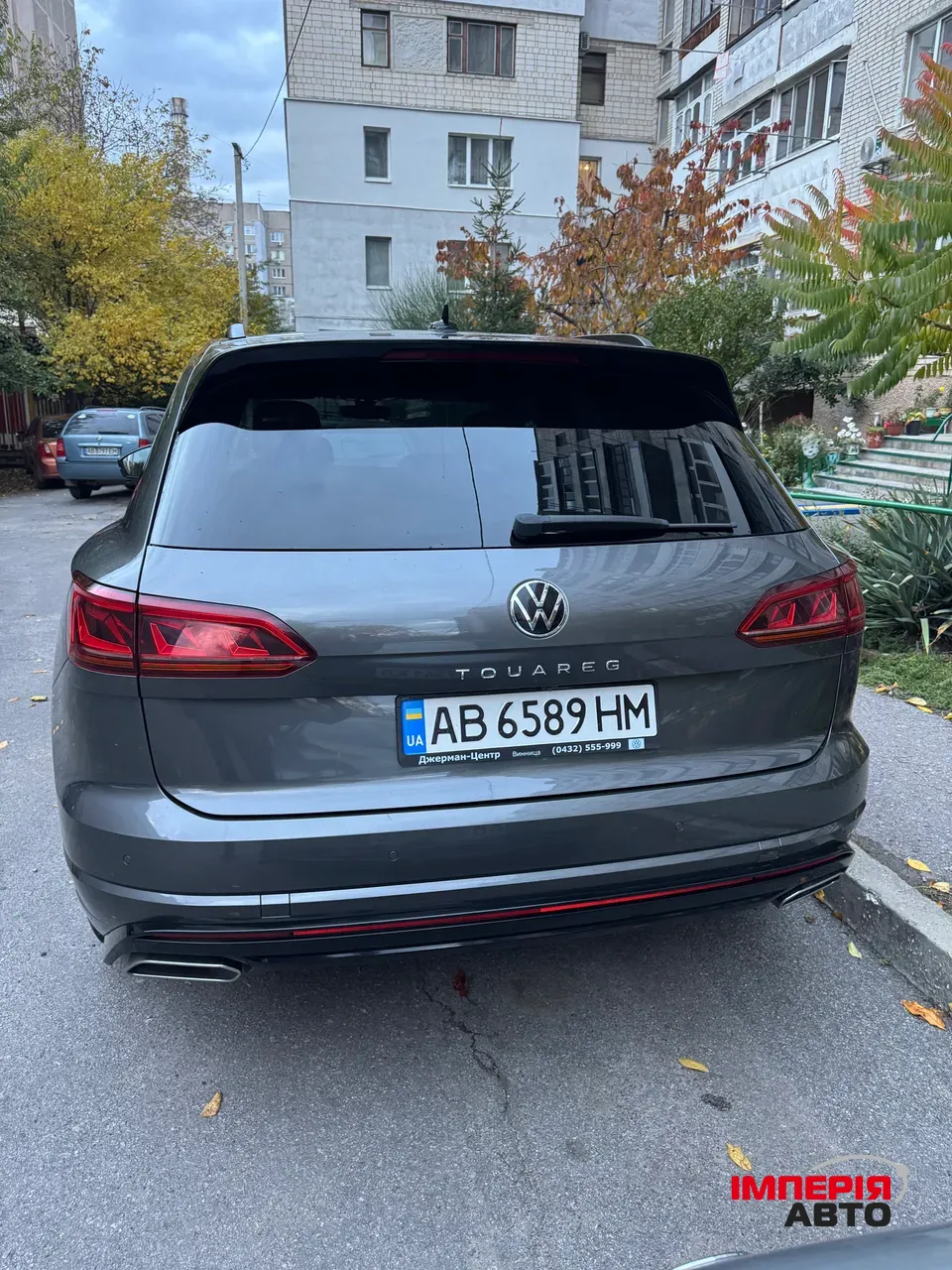 Volkswagen Touareg - фото 3