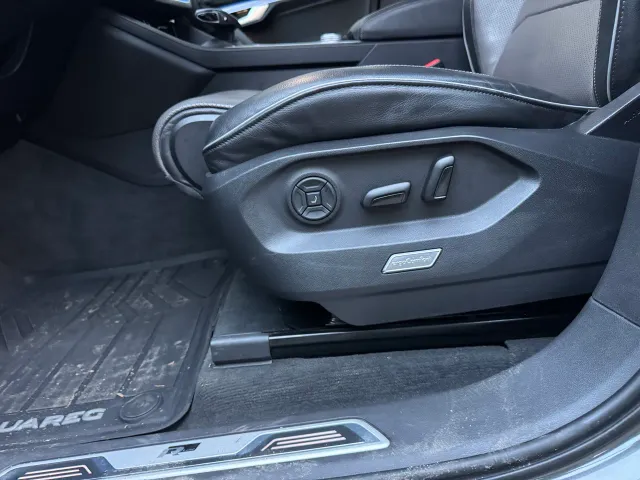 Volkswagen Touareg - фото 5