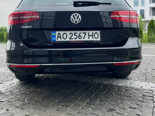 Volkswagen Passat - фото 3