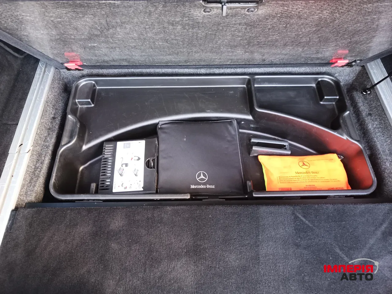 Mercedes-Benz E-Класс - фото 7