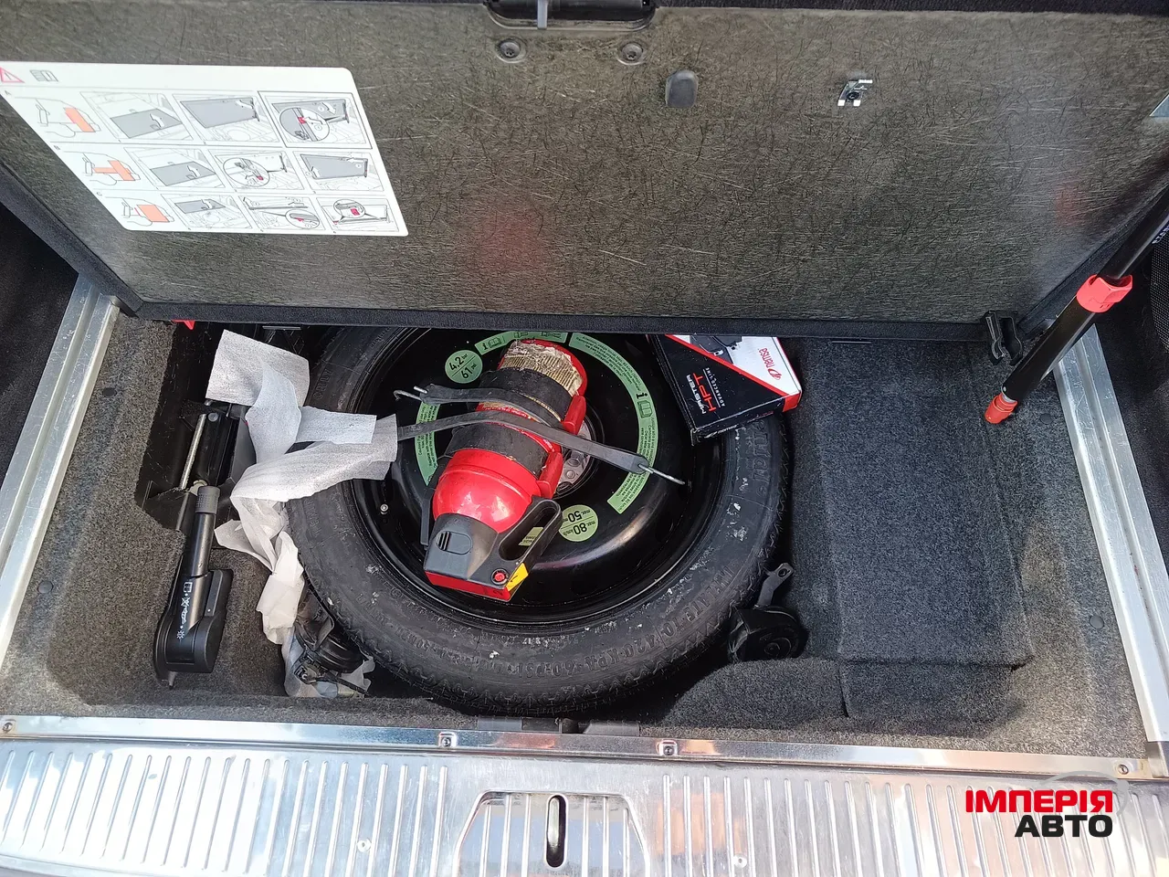 Mercedes-Benz E-Класс - фото 9