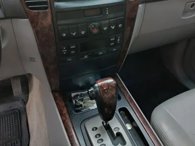 Kia Sorento - фото 4