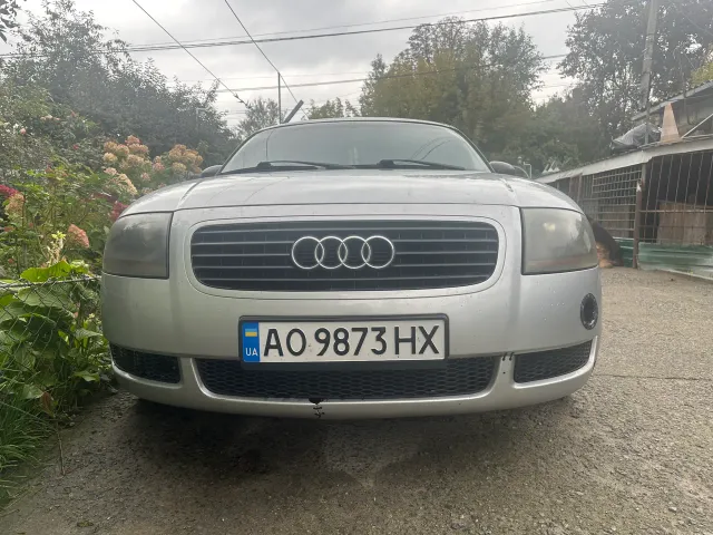 Audi TT - фото 5