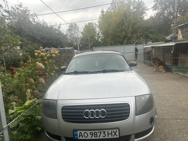 Audi TT - фото 3