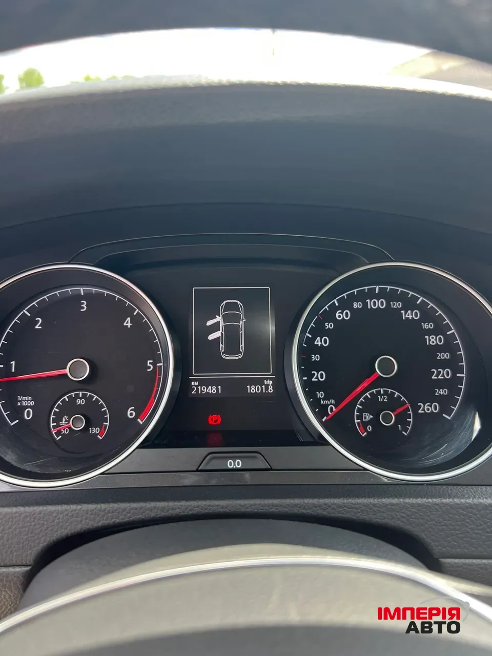 Volkswagen Golf - фото 11