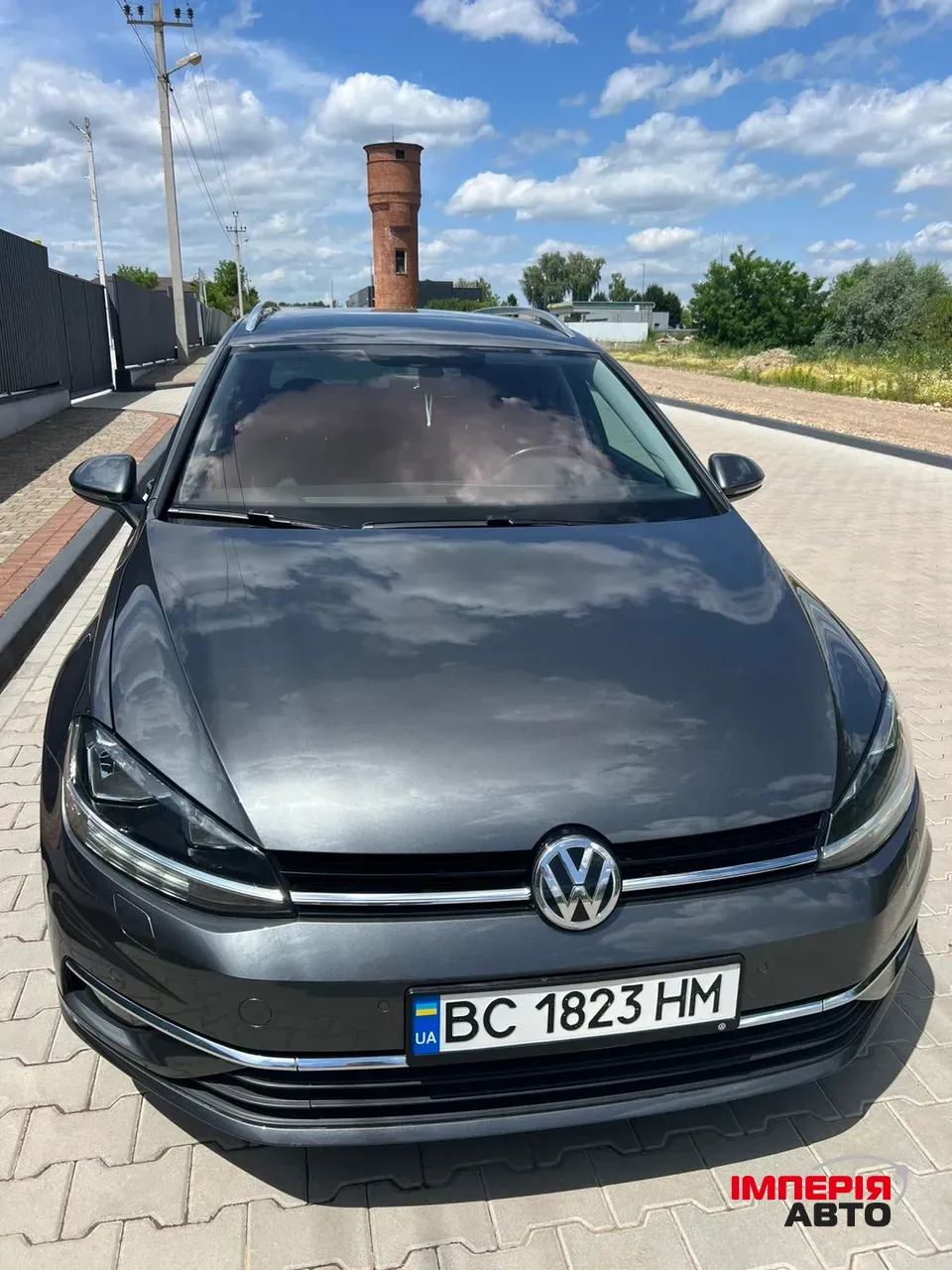 Volkswagen Golf - фото 8