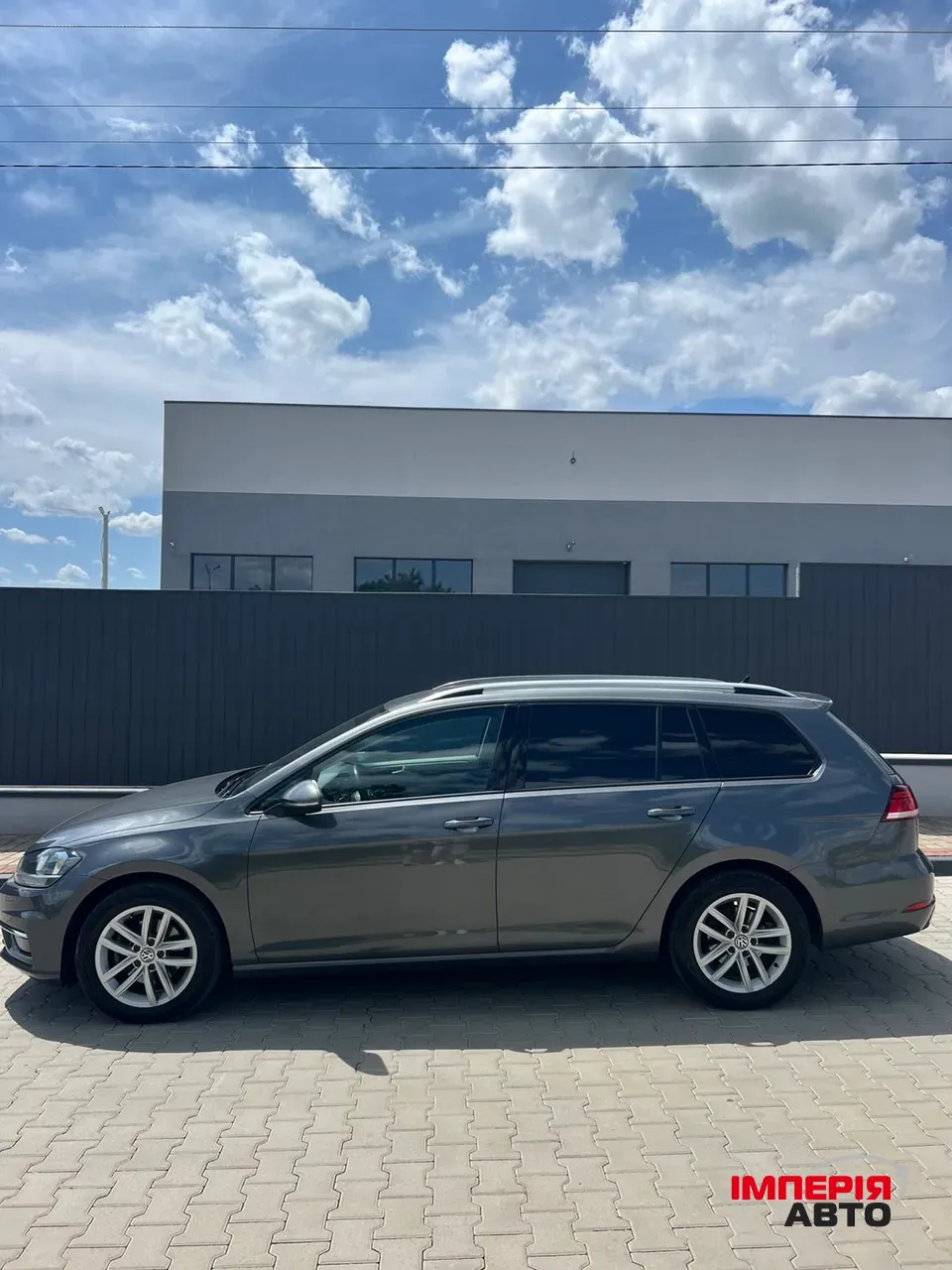 Volkswagen Golf - фото 3
