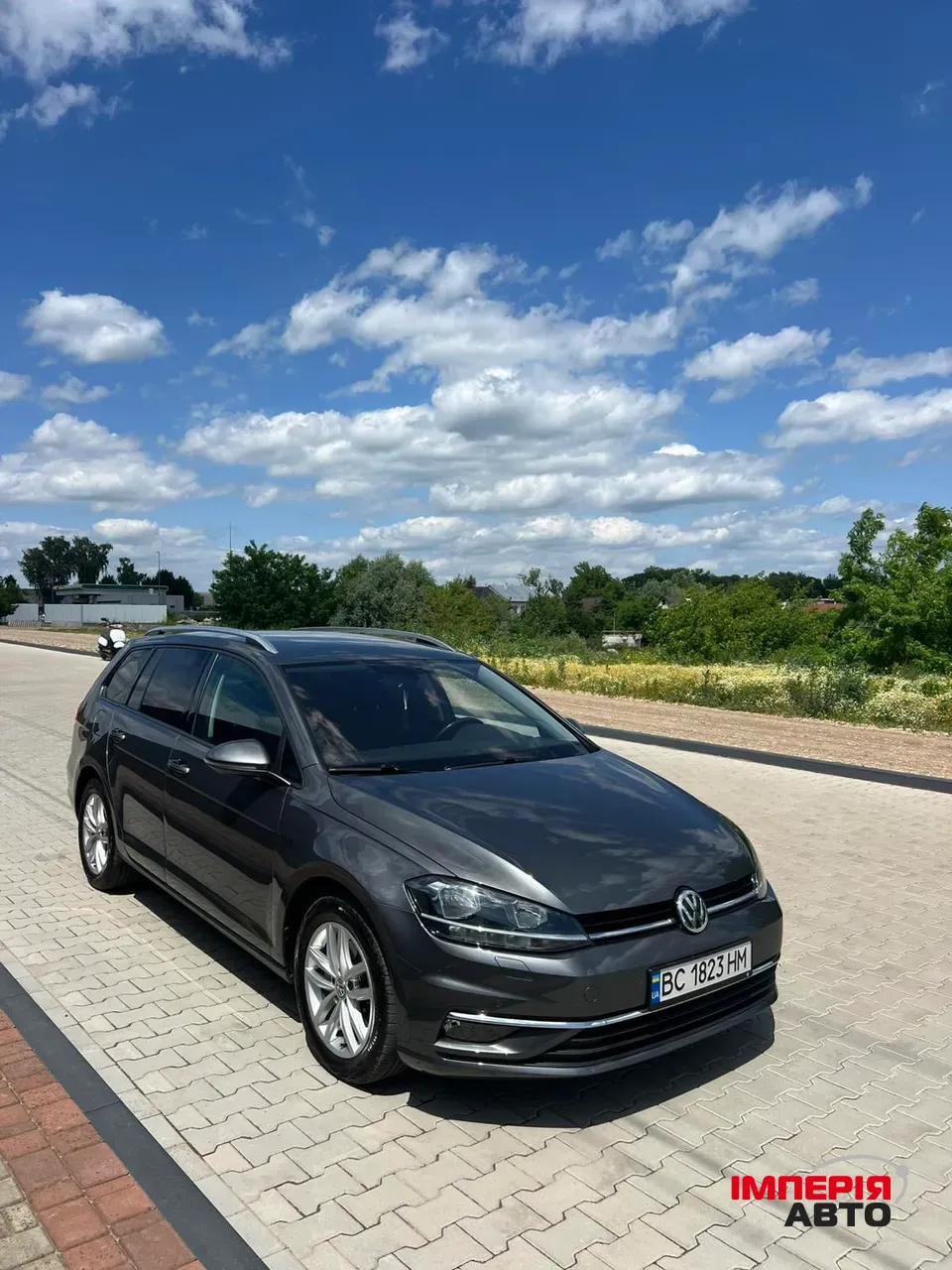 Volkswagen Golf - фото 1