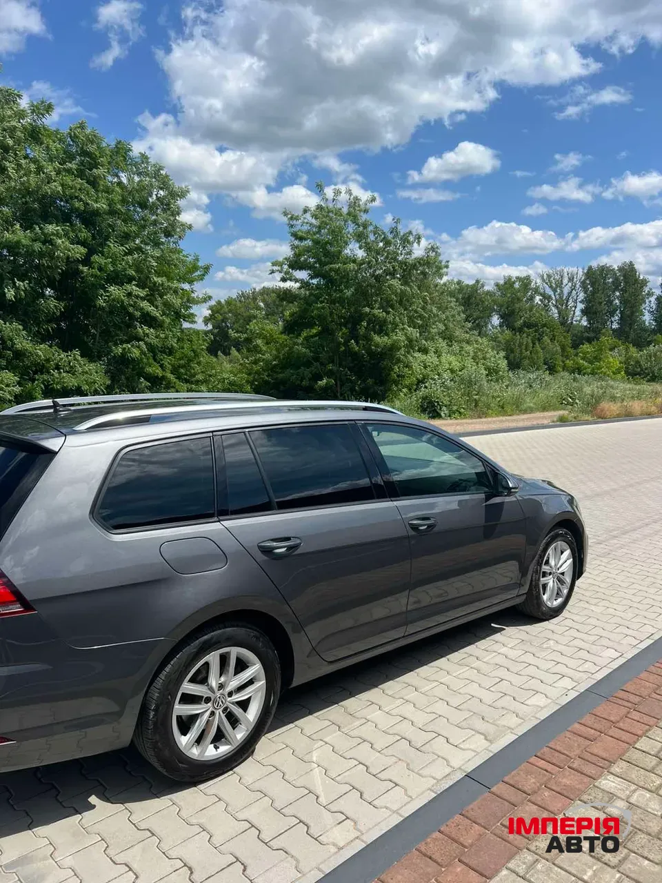 Volkswagen Golf - фото 10