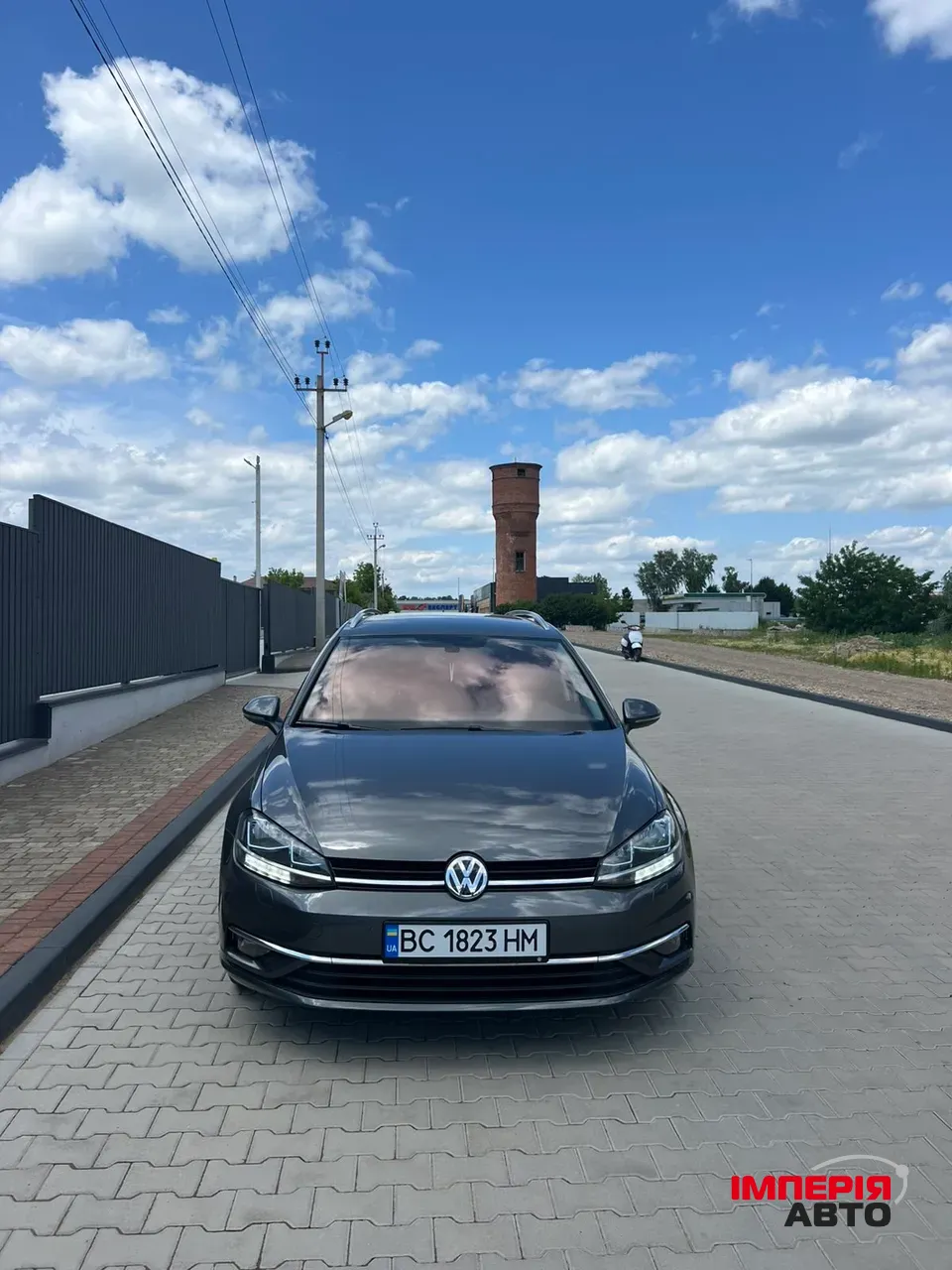 Volkswagen Golf - фото 6