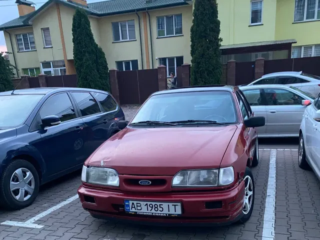 Ford Sierra - фото 2