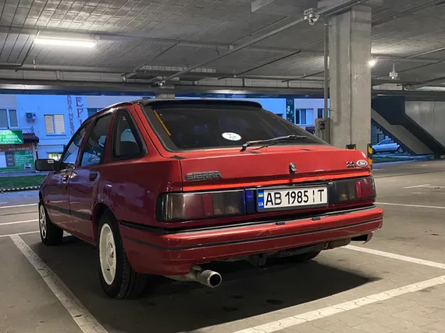 Ford Sierra - фото 5