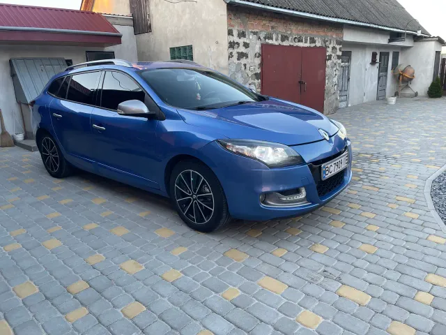 Renault Megane - фото 4