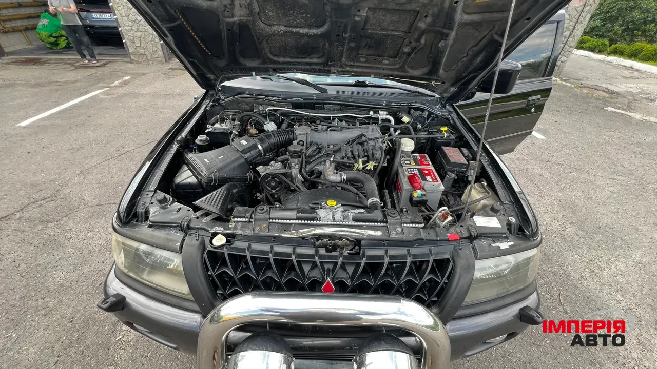 Mitsubishi Pajero Sport - фото 6