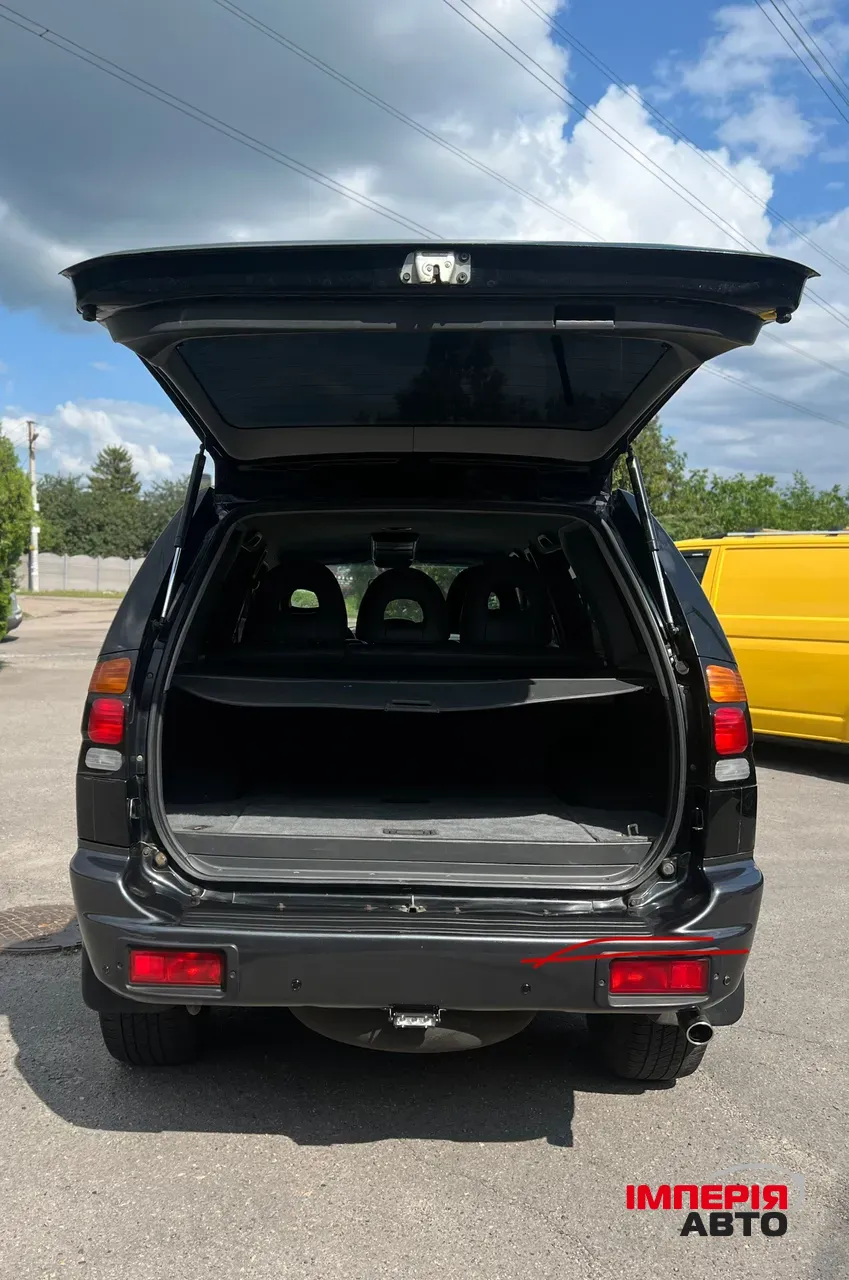 Mitsubishi Pajero Sport - фото 7